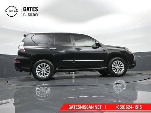 Used 2014 Lexus GX 460 w/ Premium Package AWD/4WD image 46