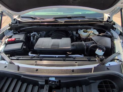 Used 2023 Chevrolet Suburban RST w/ Luxury Package image 14