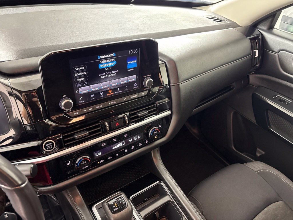 Used 2024 Nissan Pathfinder SV FWD image 35