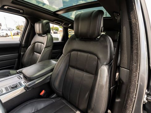 Used 2019 Land Rover Range Rover Sport HSE AWD/4WD image 36