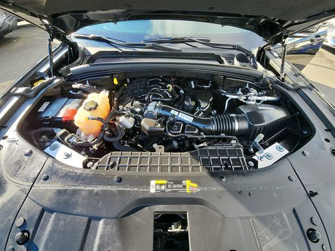 Certified 2024 Jeep Grand Cherokee Limited image 17