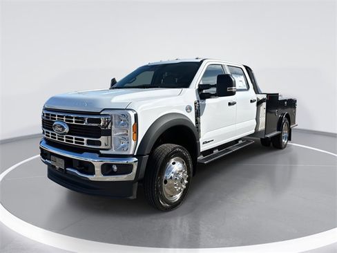 New 2025 Ford F550 4x4 Crew Cab Super Duty image 1