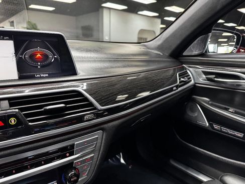Used 2016 BMW 740i RWD image 27