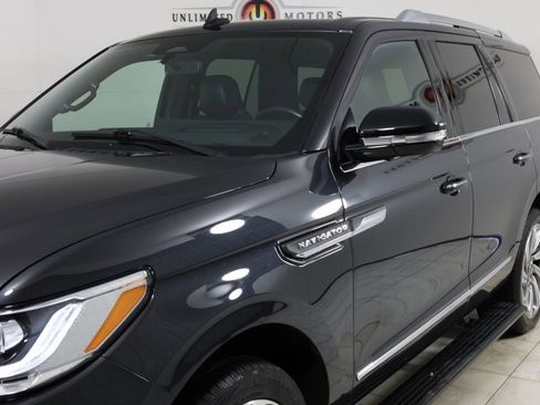 Used 2023 Lincoln Navigator Reserve AWD/4WD image 54