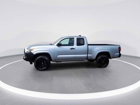 Certified 2022 Toyota Tacoma SR RWD image 3