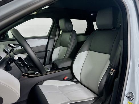 New 2026 Land Rover Range Rover Velar Dynamic SE image 21