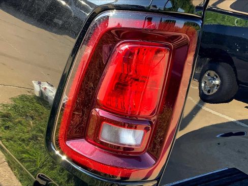 New 2026 RAM 2500 Tradesman w/ Chrome Appearance Group image 14