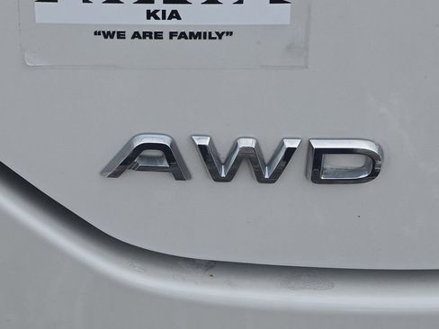 Used 2023 Honda Pilot EX-L image 3