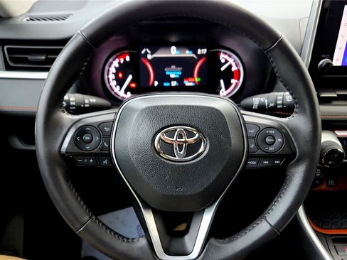 Used 2024 Toyota RAV4 Adventure image 19