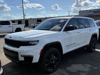 New 2025 Jeep Grand Cherokee L Limited w/ Black Appearance Package video 1