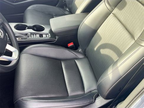 Used 2024 Honda Civic Touring image 19