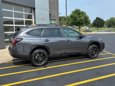 Used 2024 Subaru Outback Wilderness AWD/4WD image 6