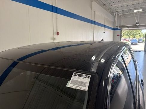 Used 2021 Honda Pilot EX-L image 7