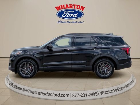 New 2026 Ford Explorer ST-Line w/ ST-Line Street Pack AWD/4WD image 3