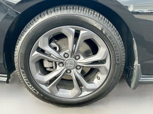Used 2023 Honda Accord EX image 30