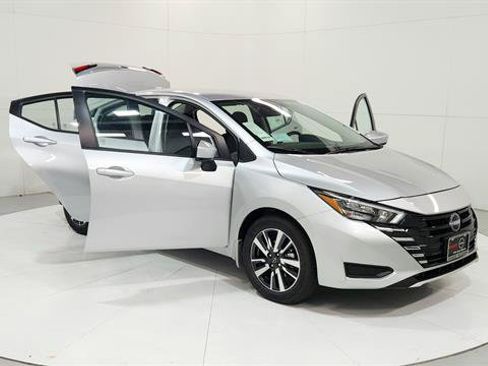 Certified 2025 Nissan Versa SV w/ Trunk Package FWD image 29