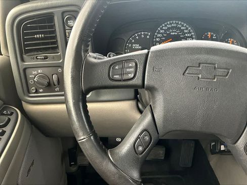 Used 2005 Chevrolet Tahoe LS w/ Preferred Equipment Group AWD/4WD image 13