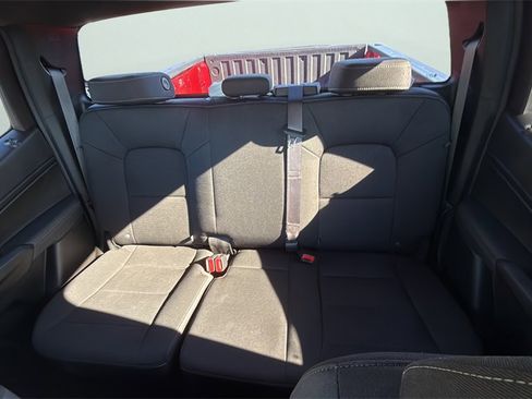 Used 2024 GMC Canyon Elevation image 12