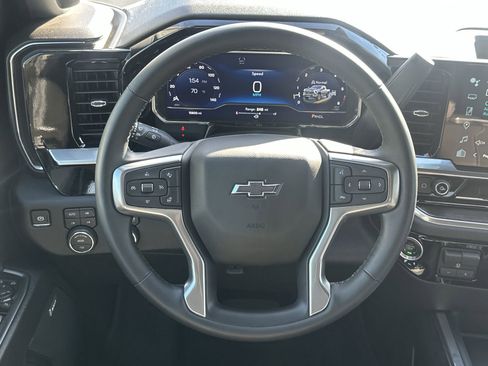 Used 2024 Chevrolet Silverado 2500 LTZ w/ LTZ Plus Package image 19