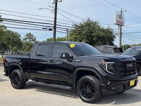Used 2025 GMC Sierra 1500 Elevation w/ Elevation Premium Package RWD image 7