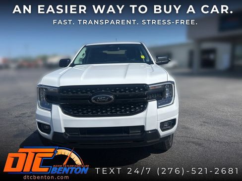 Used 2025 Ford Ranger XLT w/ Black Appearance Package AWD/4WD image 8