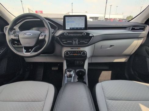 Used 2025 Ford Escape Active w/ Cold Weather Package AWD/4WD image 14