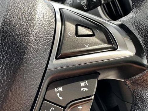 Used 2024 Ford Edge SEL AWD/4WD image 17