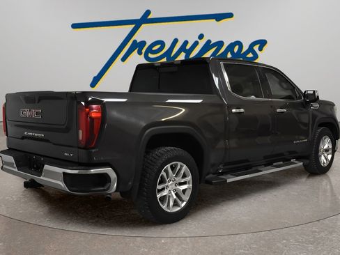 Used 2021 GMC Sierra 1500 SLT RWD image 2