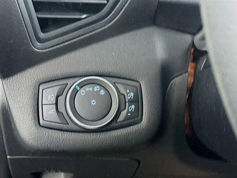 Used 2017 Ford Escape SE w/ Equipment Group 201A image 17