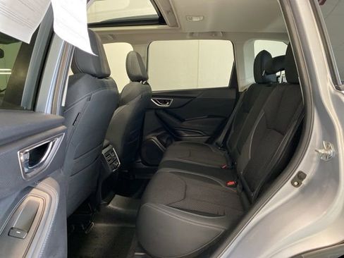 Used 2024 Subaru Forester Premium image 15