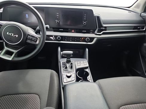 Used 2023 Kia Sportage LX FWD image 12