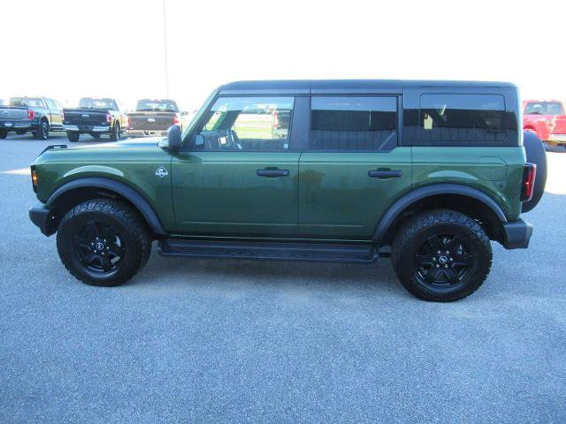 Certified 2025 Ford Bronco Outer Banks w/ Black Appearance Package AWD/4WD image 8
