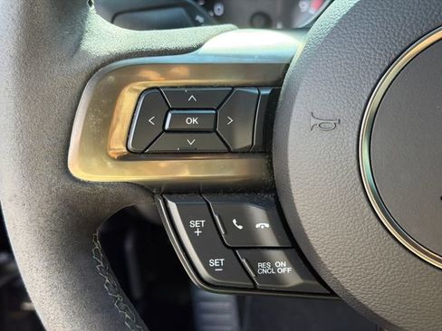 Used 2019 Ford Mustang Shelby GT350 w/ Technology Package image 21