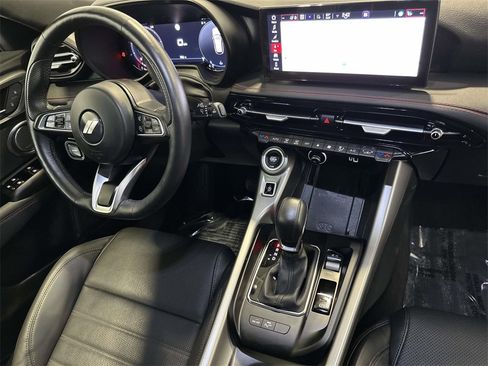 Certified 2024 Dodge Hornet GT image 11