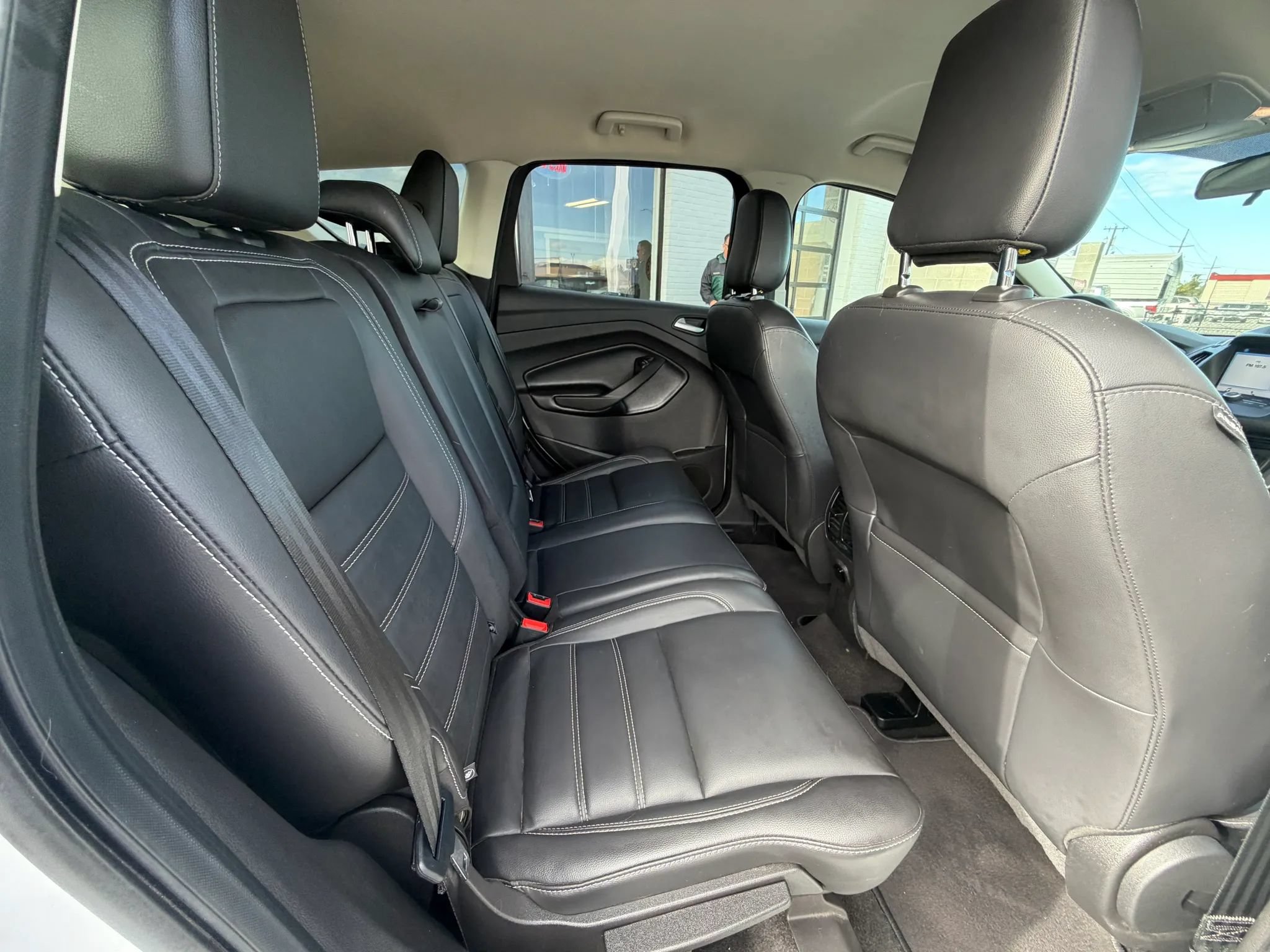 Used 2019 Ford Escape SEL AWD/4WD image 16