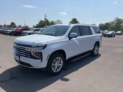 New 2026 Chevrolet Suburban Premier w/ Sun And Tow Package
