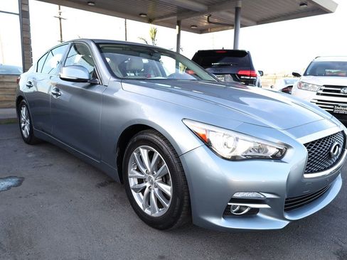 Used 2014 INFINITI Q50 Premium w/ Leather Seating Package image 34