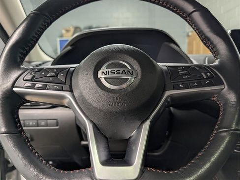 Used 2021 Nissan Sentra SR w/ SR Premium Package image 22