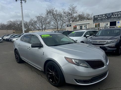 Used 2013 Lincoln MKS image 7
