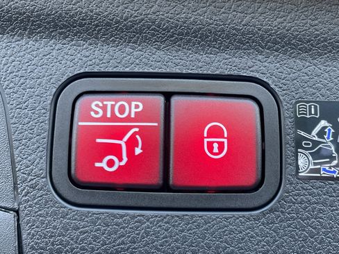 New 2026 Mercedes-Benz GLE 450 4MATIC image 10