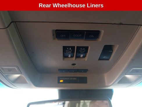 Used 2018 GMC Sierra 1500 Denali w/ Denali Ultimate Package image 31