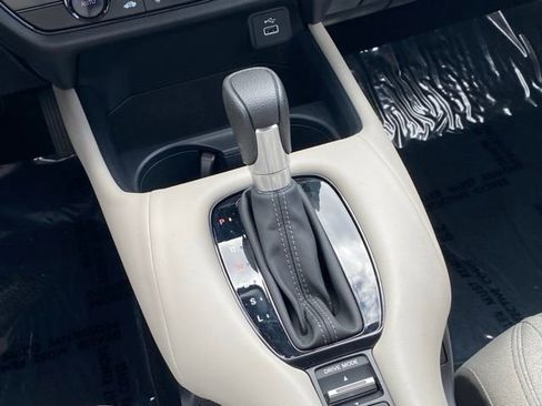 Certified 2024 Honda HR-V LX image 19