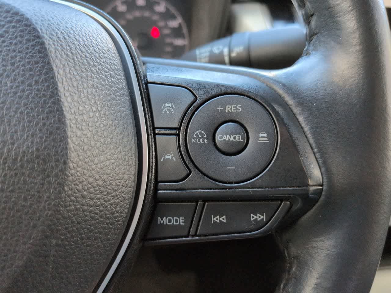 Used 2023 Toyota Corolla SE FWD image 23