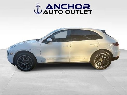 Used 2018 Porsche Macan image 5
