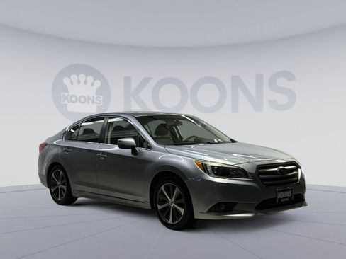 Used 2016 Subaru Legacy 2.5i Limited AWD/4WD image 22