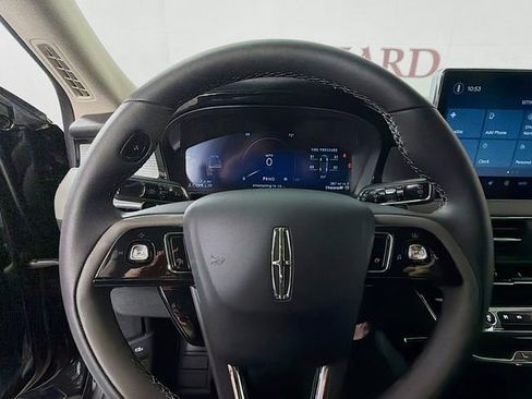 New 2026 Lincoln Corsair Premiere FWD image 12