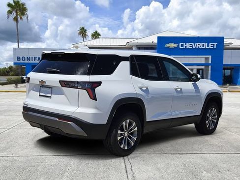 New 2026 Chevrolet Equinox LT w/ Safety and Technology Package FWD image 4