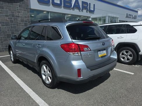 Used 2014 Subaru Outback 2.5i Premium AWD/4WD image 4