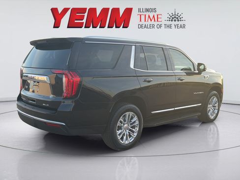 Used 2023 GMC Yukon SLT w/ SLT Premium Package AWD/4WD image 12