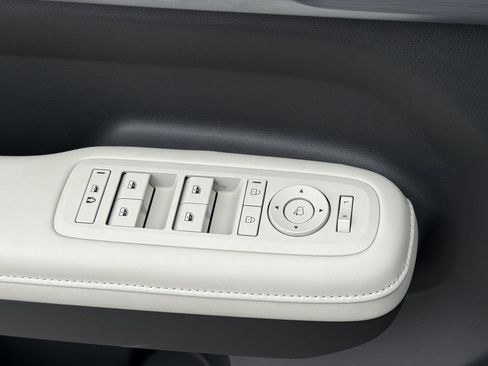 Used 2024 Hyundai Santa Fe Calligraphy image 17